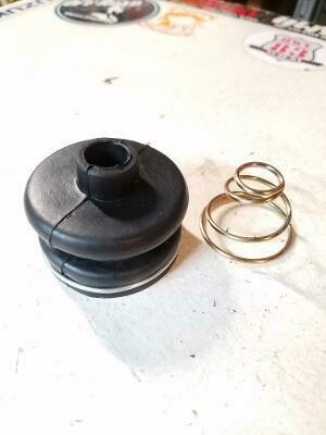 NEW Transfer Case Boot + Spring