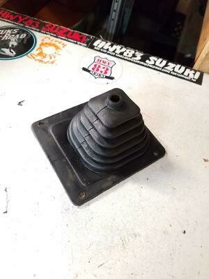 NEW Transfer Case Boot