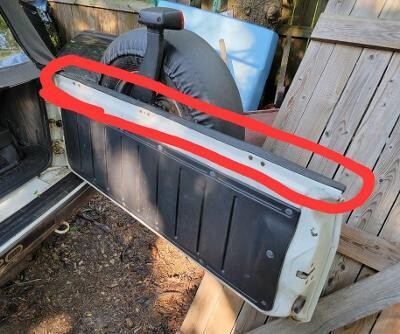 NEW Tailgate Top Seal 1989-94