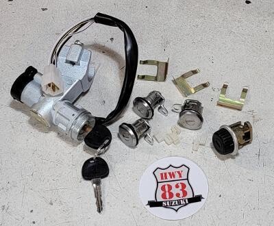 NEW Ignition + Lock Set