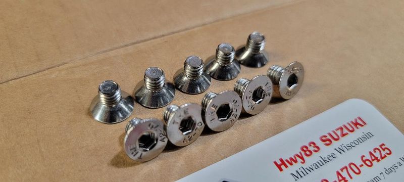 NEW 8V Rocker Shaft Screws