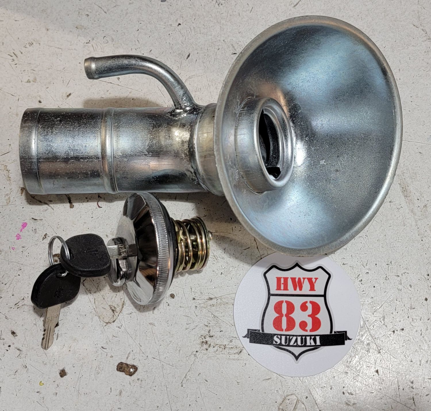 NEW Fuel Filler Neck + Locking Cap