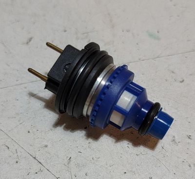 NEW Fuel Injector 1.6L 8V