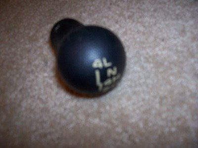 Transfer case shift knob