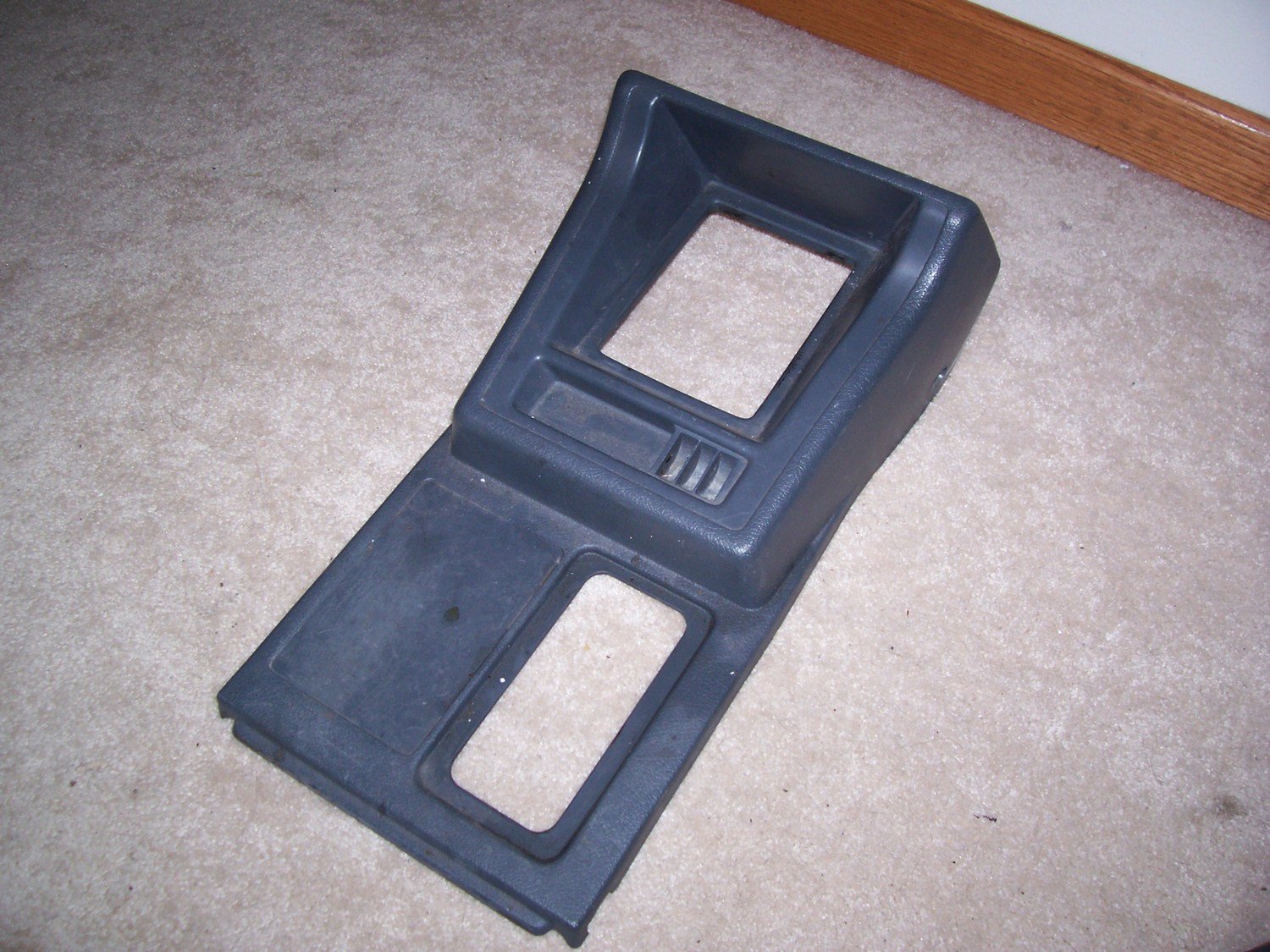 Shifter console (Auto trans ONLY)