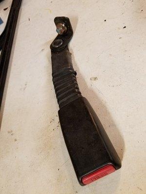 Seat belt buckle 89-95 PASSENGER