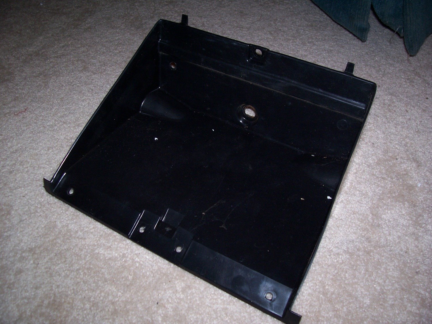 Glove box compartment