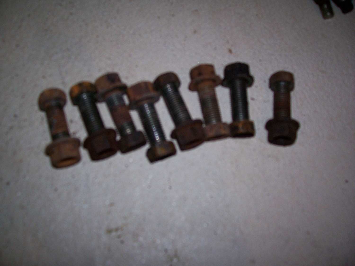 Drive shaft bolts (LARGE Flange)