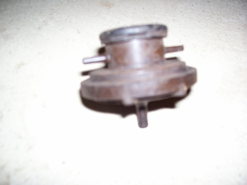 Stock Carb Part -EGR vacuum diaphragm
