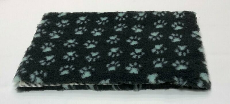 Non Slip Veterinary Bedding 30" x 20"......5 colour schemes
