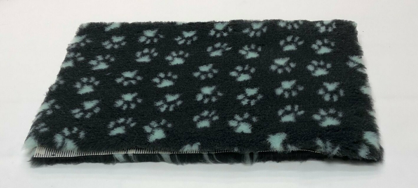 Non Slip Veterinary Bedding 30" x 30".....5 colour schemes, Non Slip Veterinary Bedding 30" x 30": Black/Blue