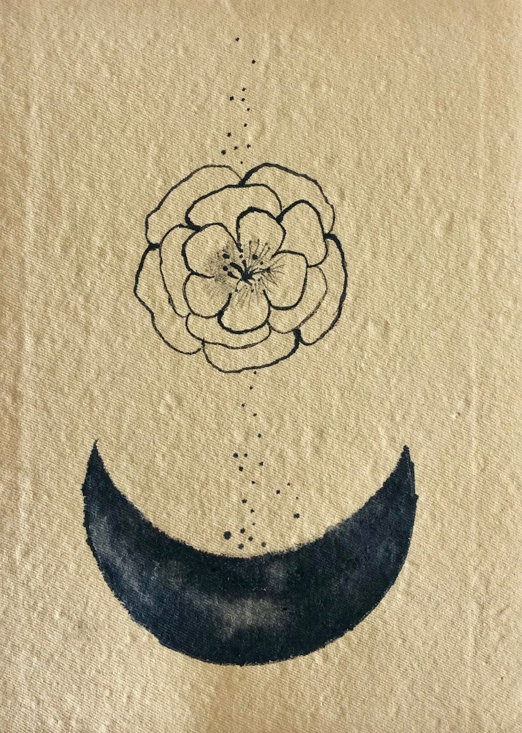 Collection Demi-Lune &amp; Fleurs #2, Laure JULIEN