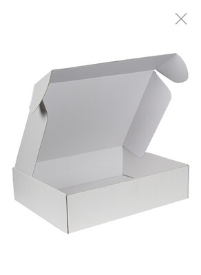 Postdoos met klepsluiting wit 40x30x10cm, verpakt per 50 stuks Postdoos met klepsluiting wit 40x30x10cm, verpakt per 50 stuks