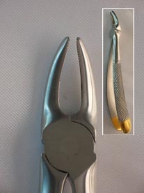 Upper Molar Universal Extraction Forceps