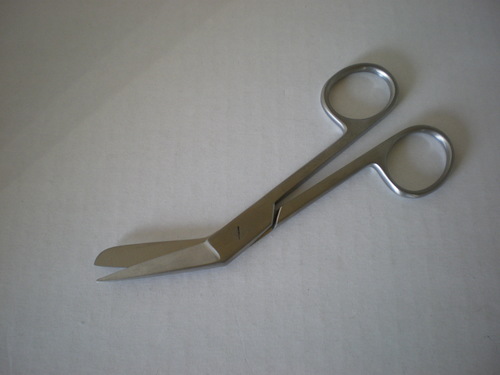 ANGULAR Scissors 5.5&quot; sharp/blunt