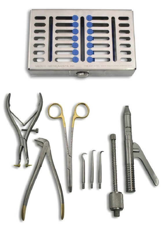 Crown/Bridge Set Instruments with Case