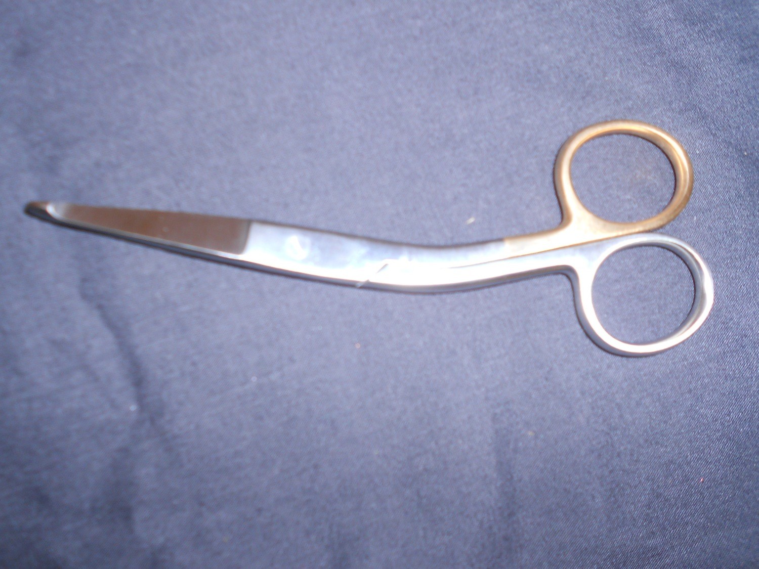 HI-LEVEL Bandage Scissors 5½