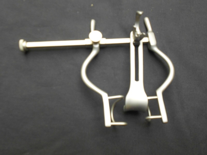BALFOUR (BABY) Retractor 4&quot; Spread