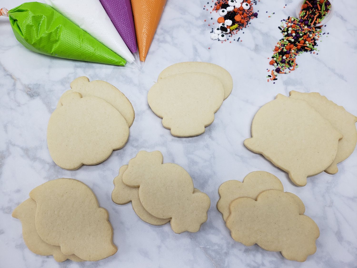 Decorate Your Own Sugar Cookies Kit - Fall & Halloween Editions Decorate Your Own Sugar Cookies Kit - Fall & Halloween Editions