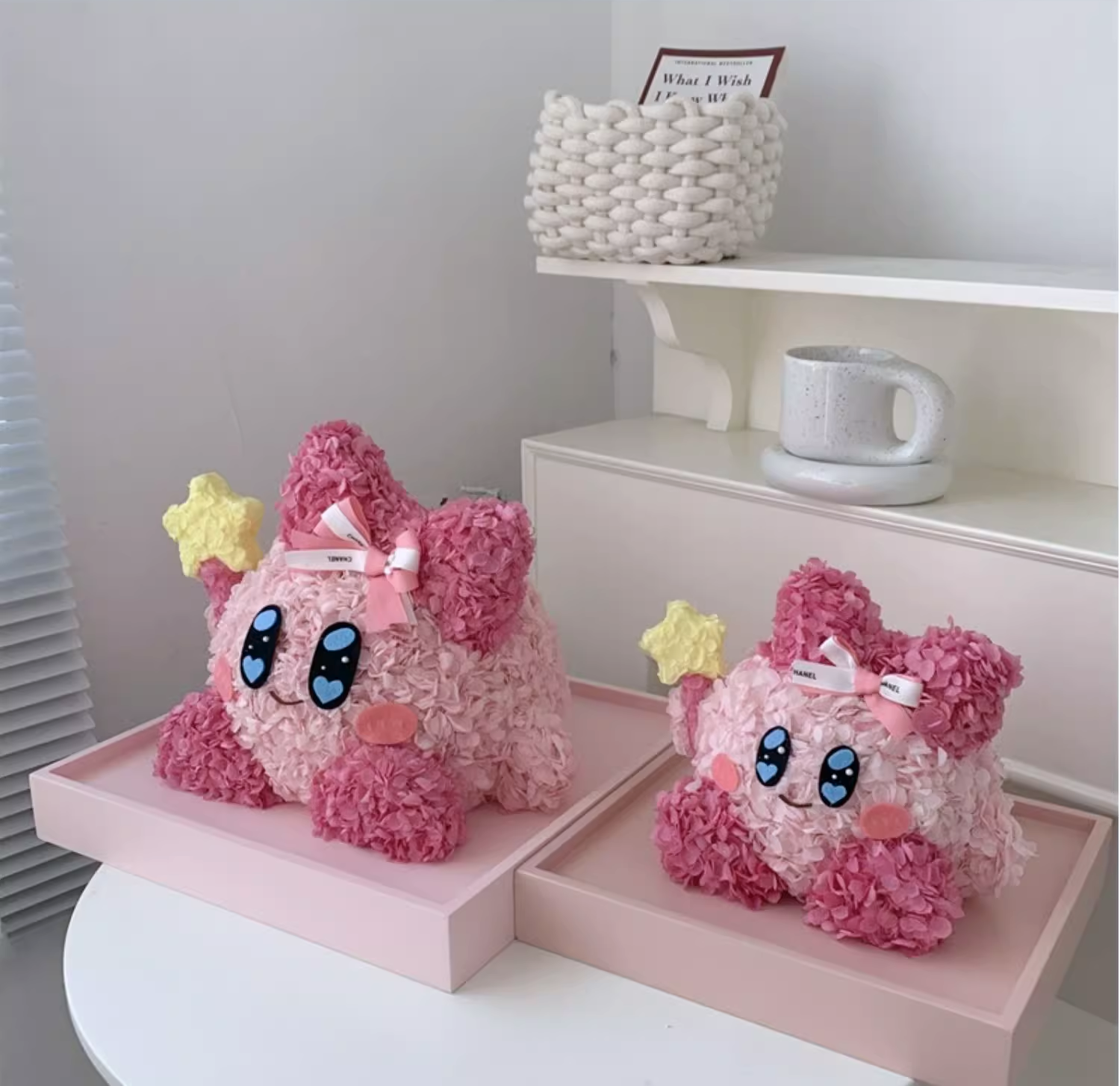 Starry Kirby (L)