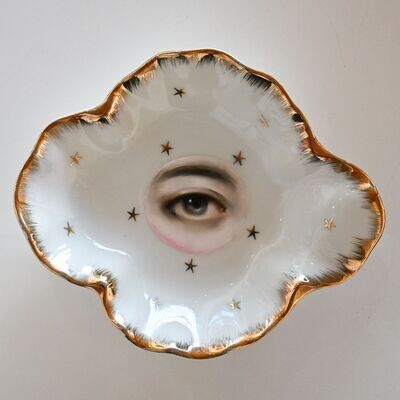 Lover's Eye Painting on a Cloud-Shaped Plate with Gold Stars