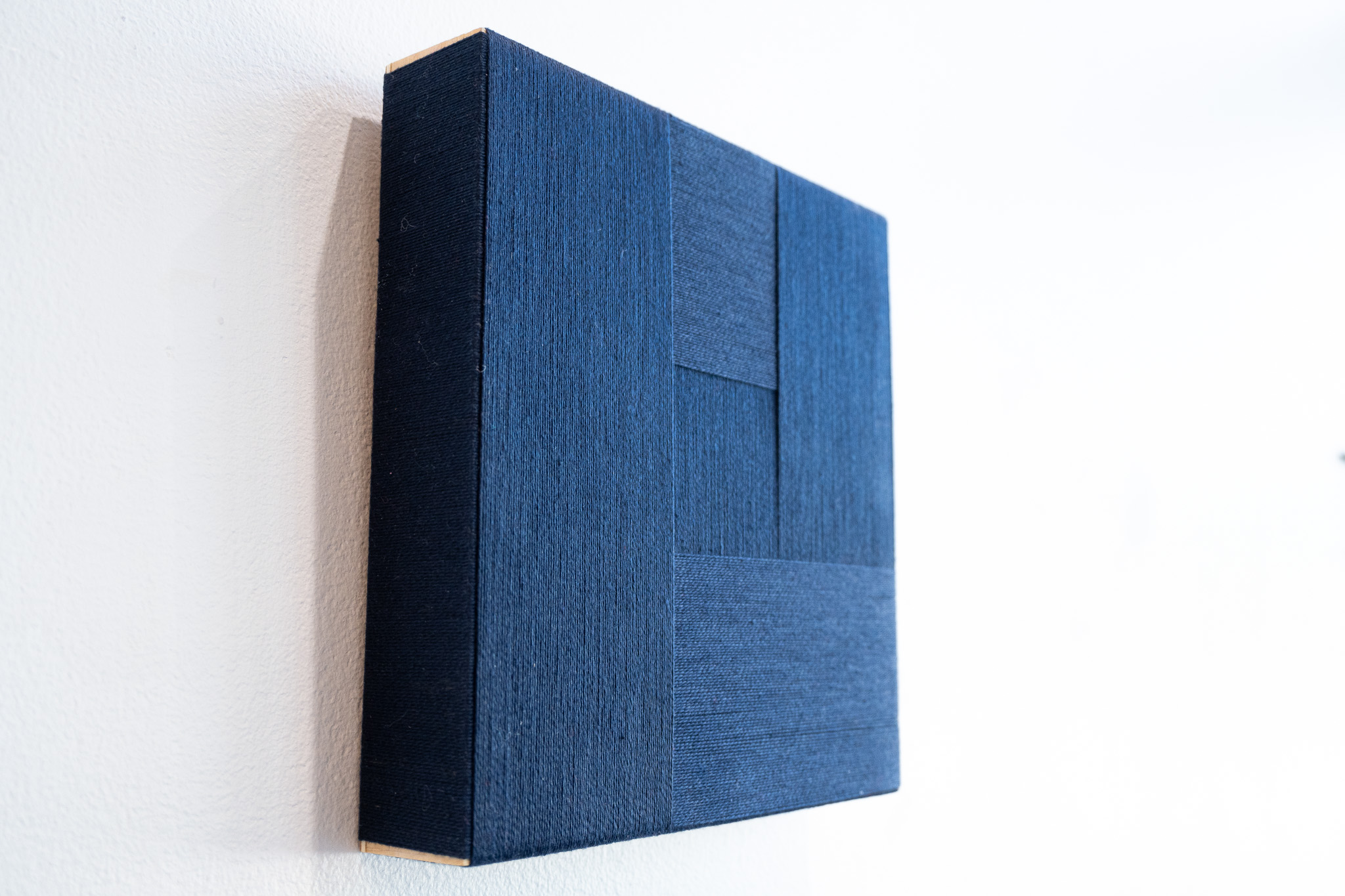 Log Cabin Square in Navy