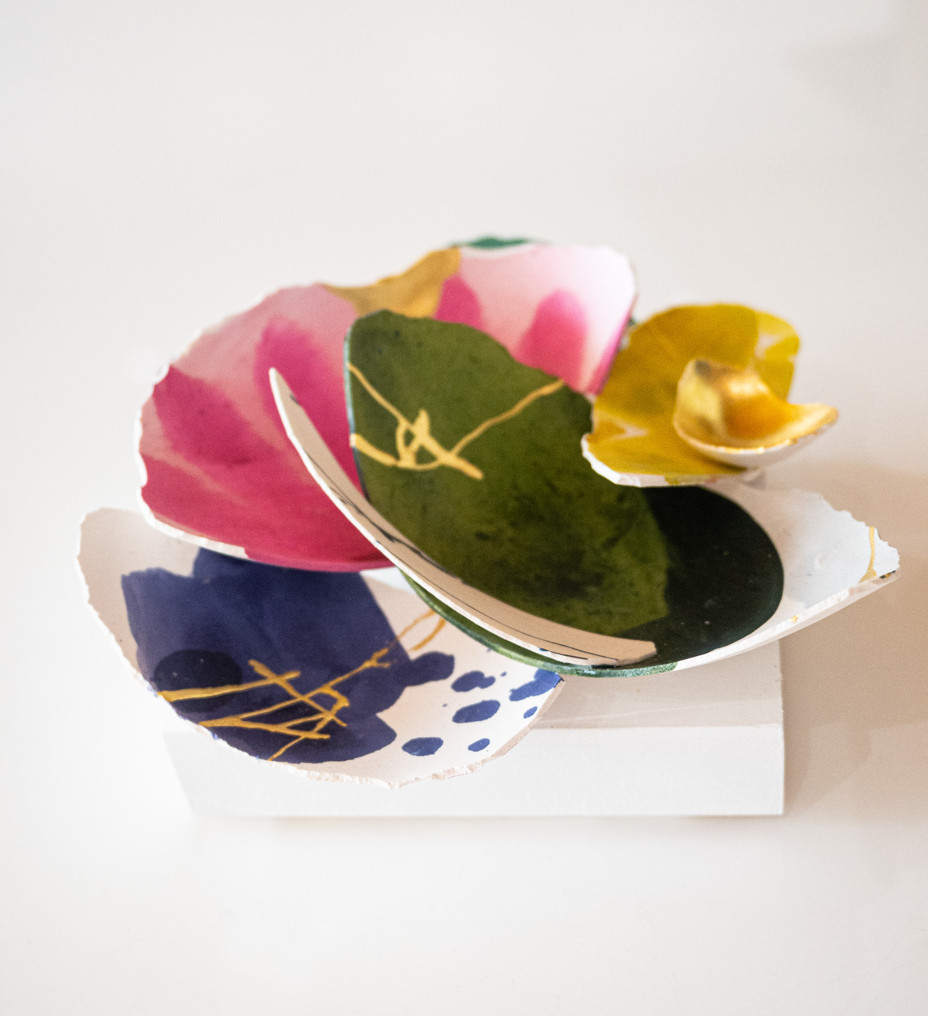 Porcelain Kintsugi Eggshells Mini 4