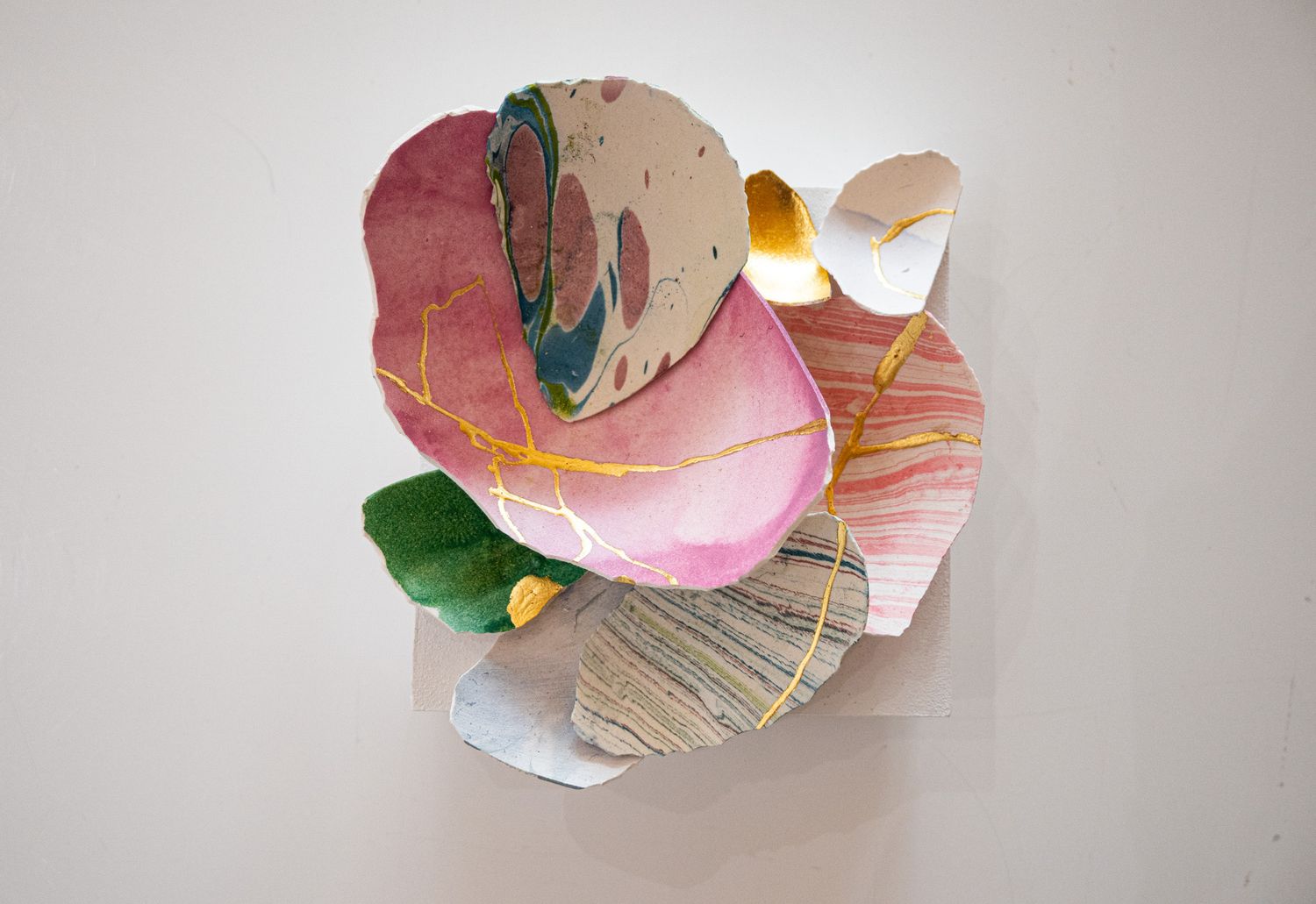 Porcelain Kintsugi Eggshells Mini 8