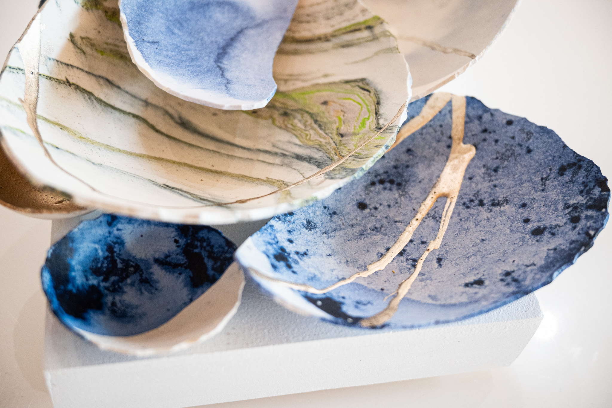 Porcelain Kintsugi Eggshells Mini 9