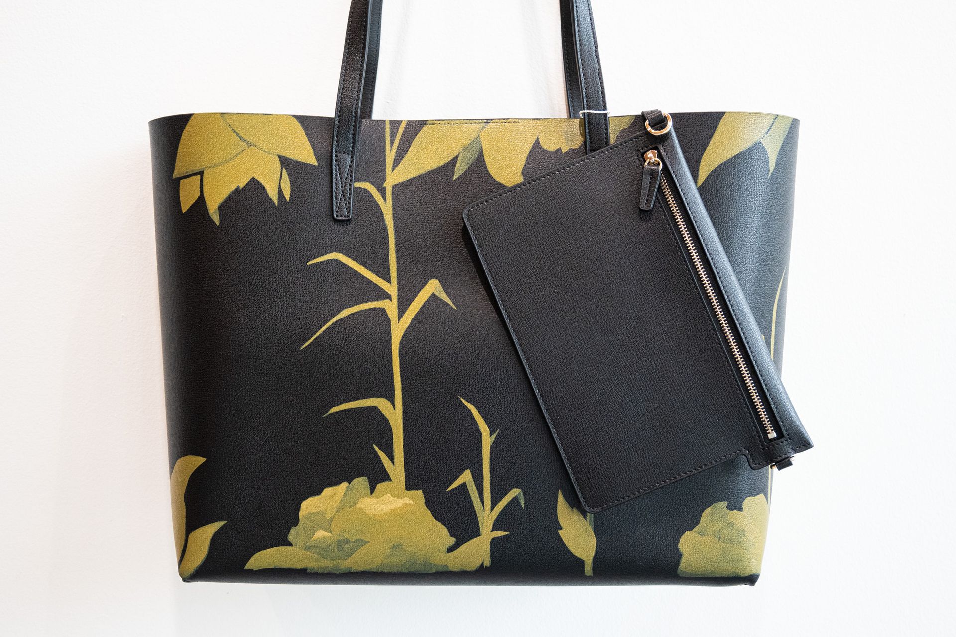 Belmont tote in Black/Neutral, Kevin Brent Morris