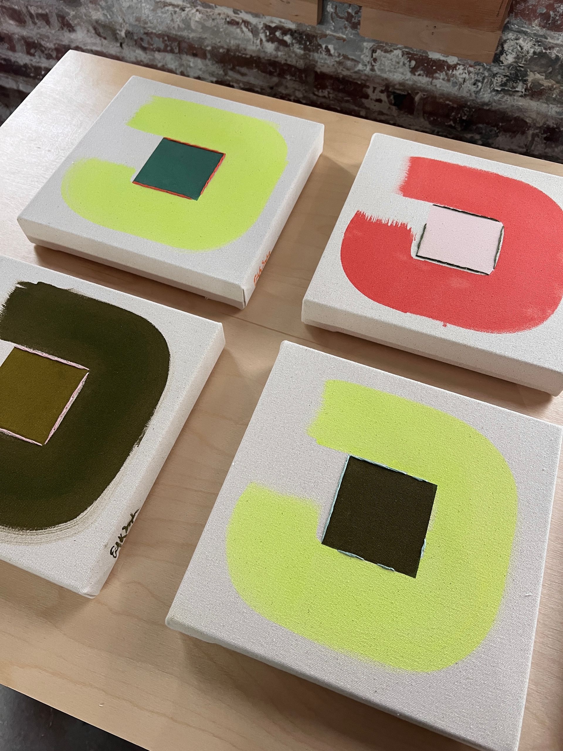 Cotton Candy With Coral Loop