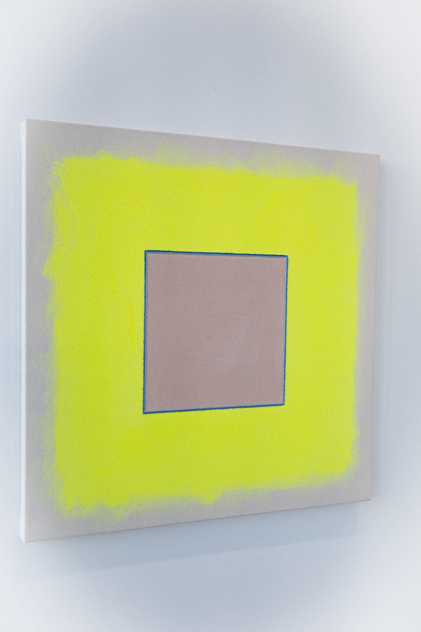 Mauve/Lemon With Gradient Blue