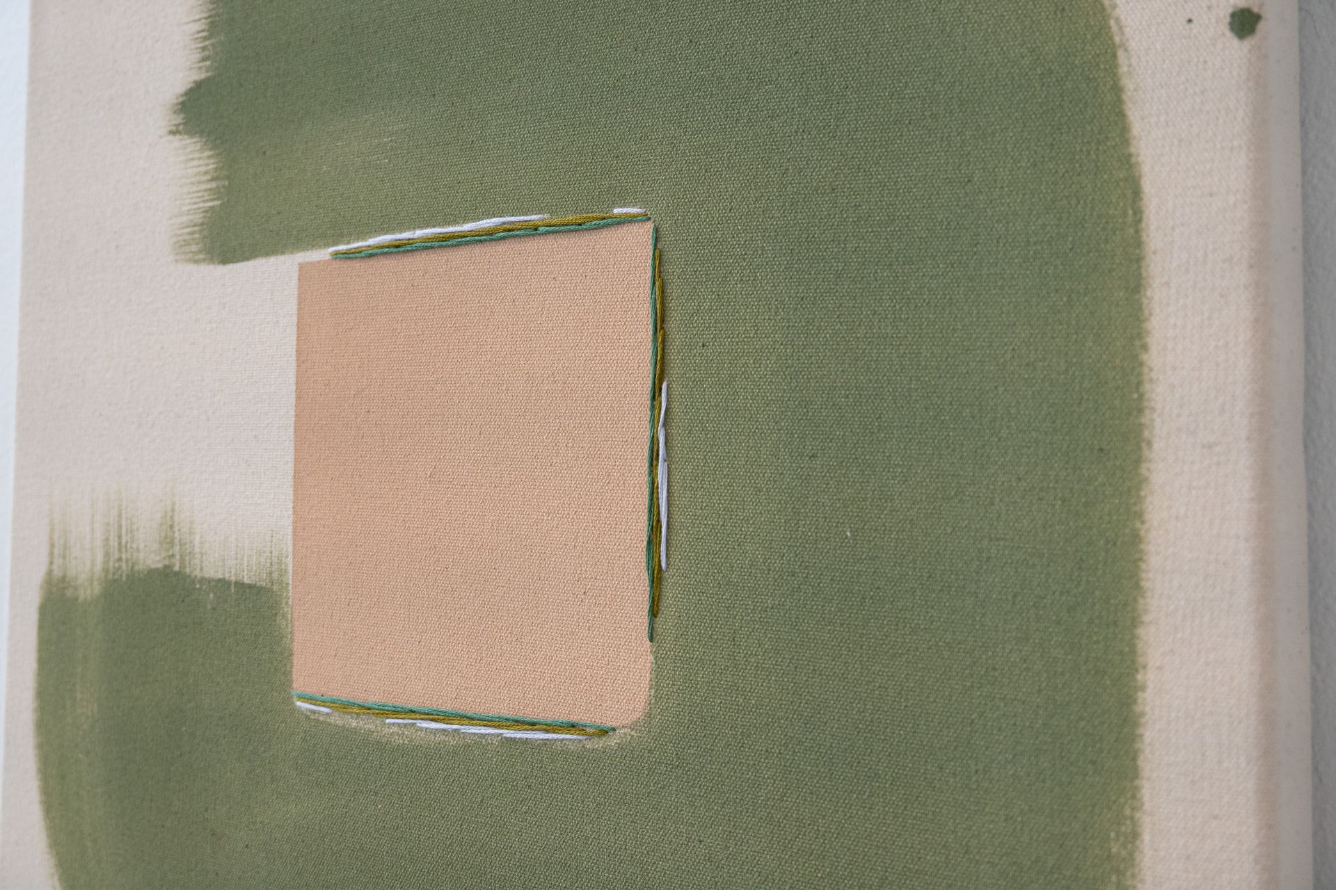 Sandy With Dark Sage Loop