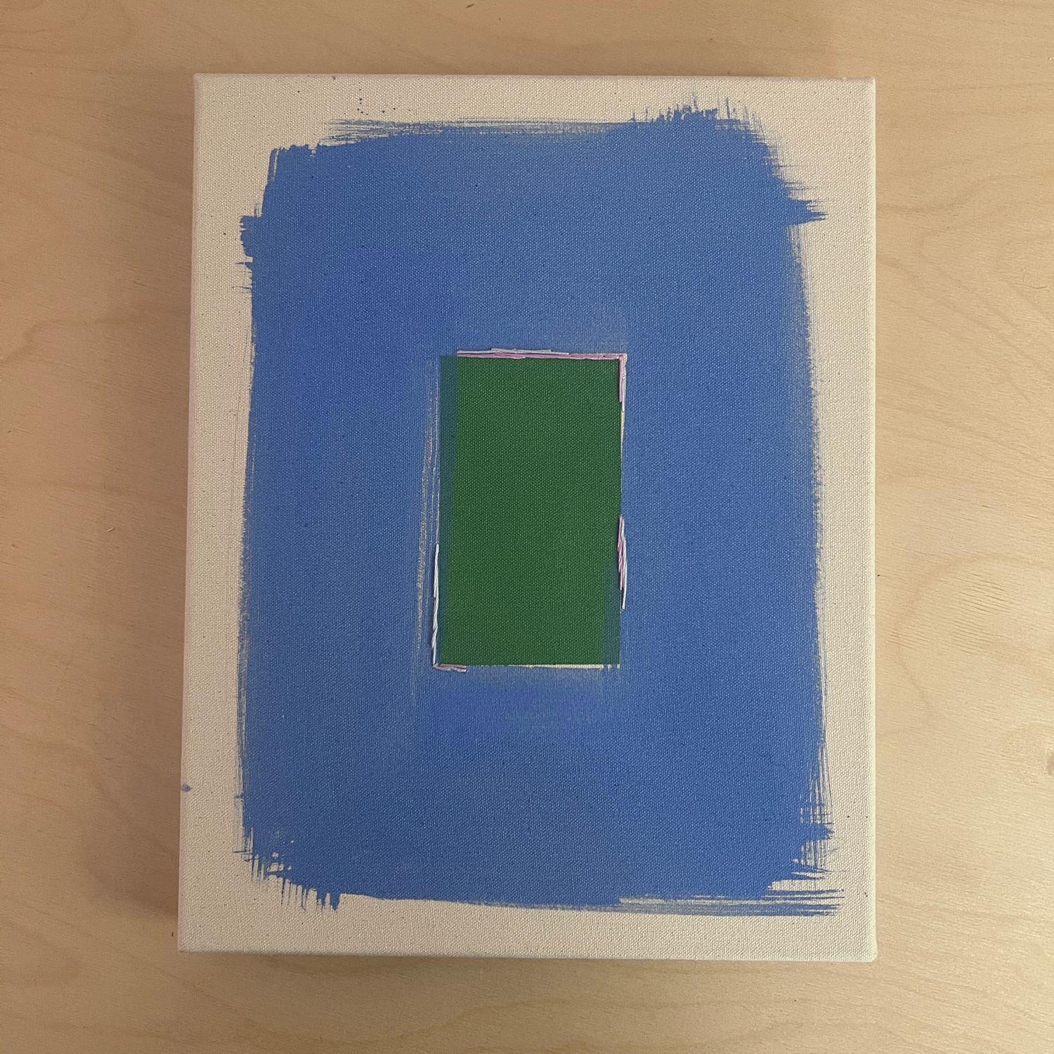 Grass/Cornflower With Candy Line