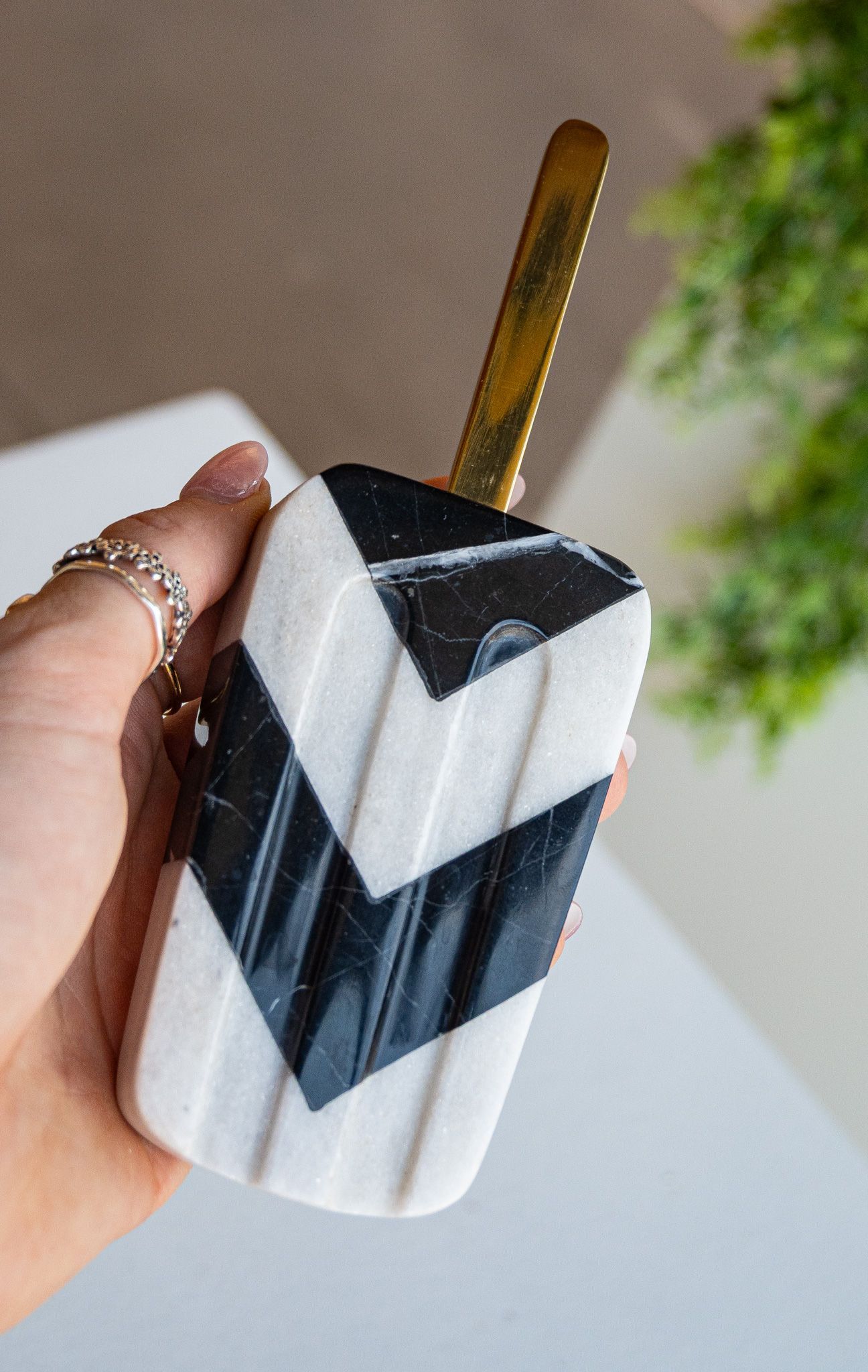 Chevron Pop 4 Stripe