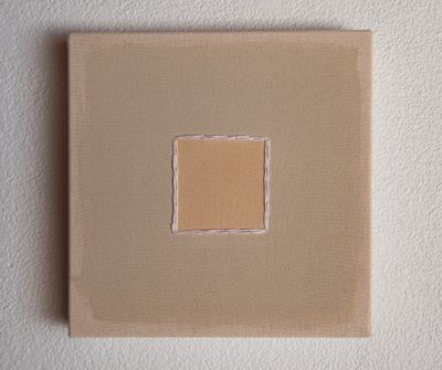 Pale Peach/Stone Box