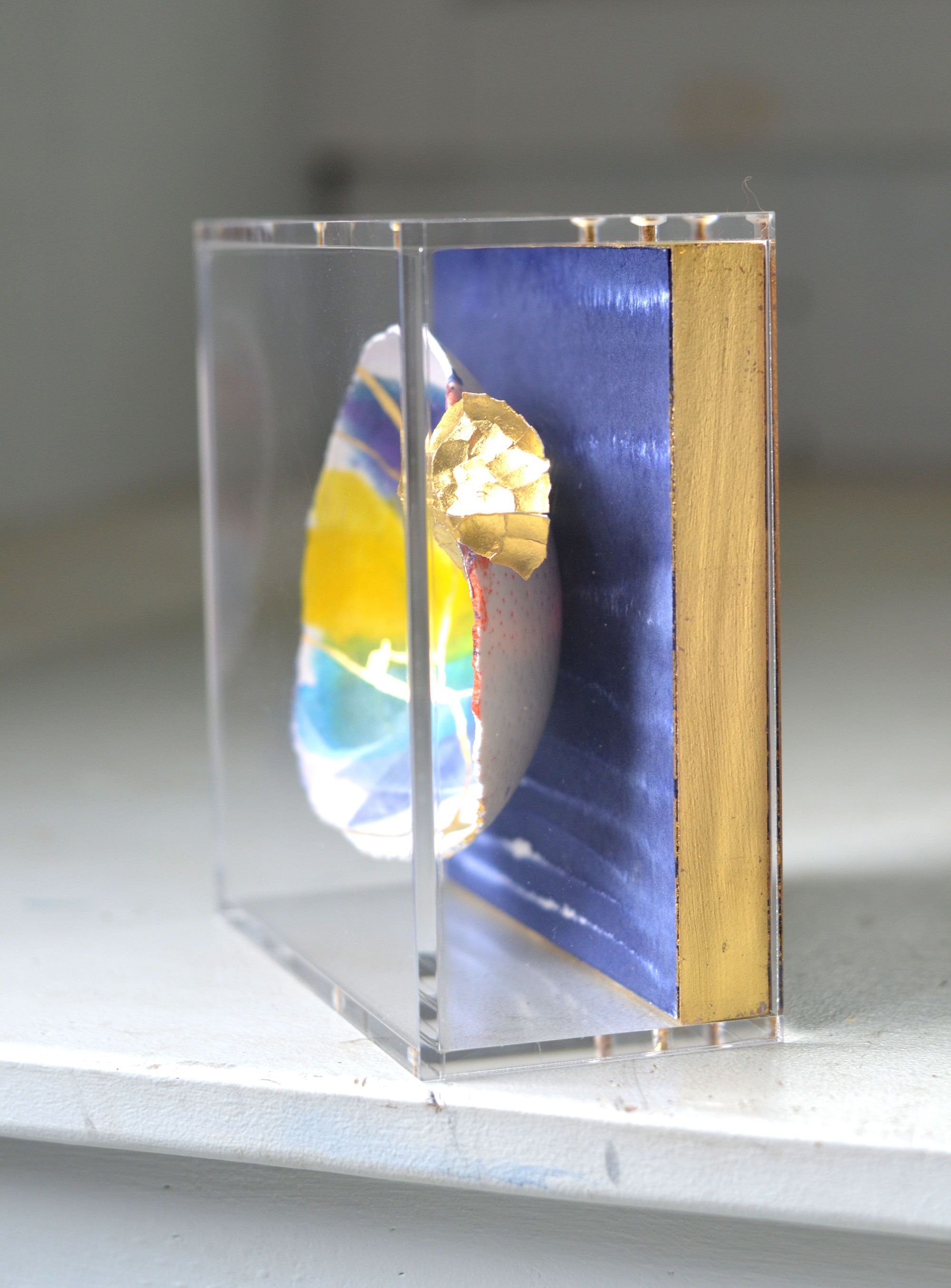 Kintsugi Eggshells Chromatic Indigo 1