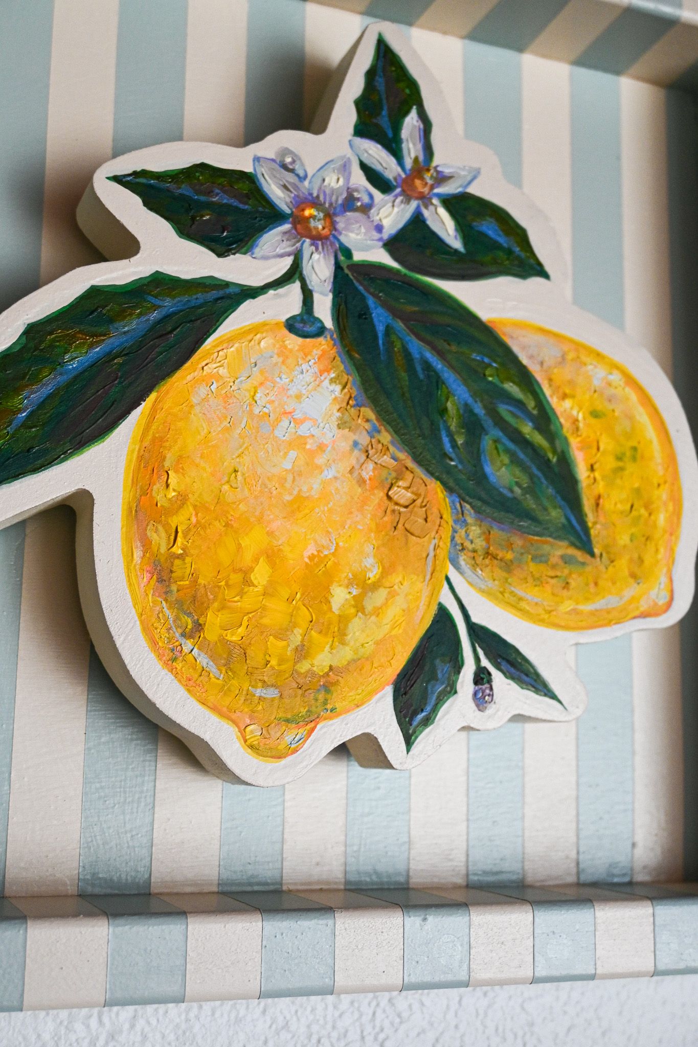 Lemons on Blue & Cream