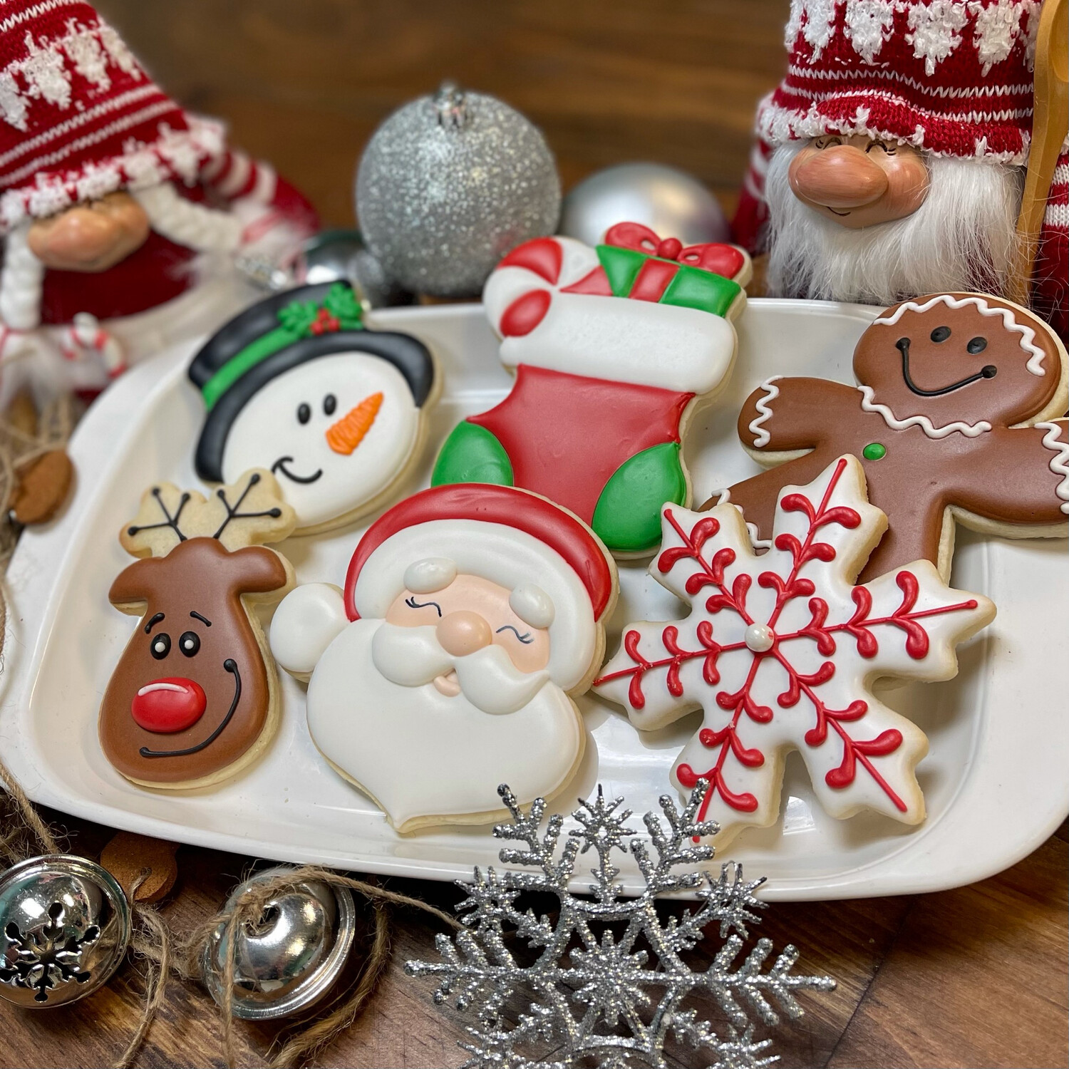 Christmas Cookie Decorating Class Monday December 6th 6pm