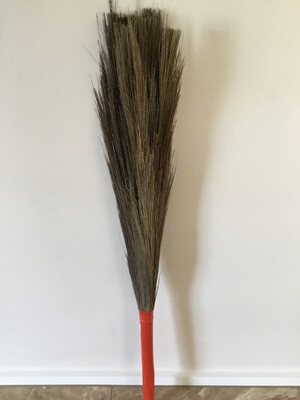 INDIAN BROOM THICK WITH PLASTIC HANDLE (INDOORS)