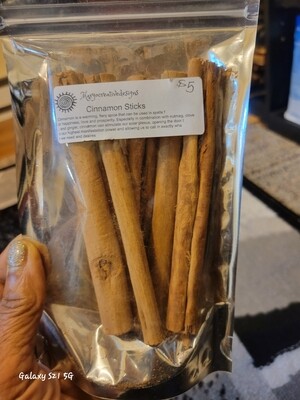 Cinnamon sticks