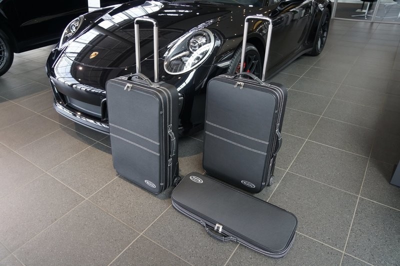 Roadsterbag Porsche 992 front trunk (also GTS/GT3) (partial leather)