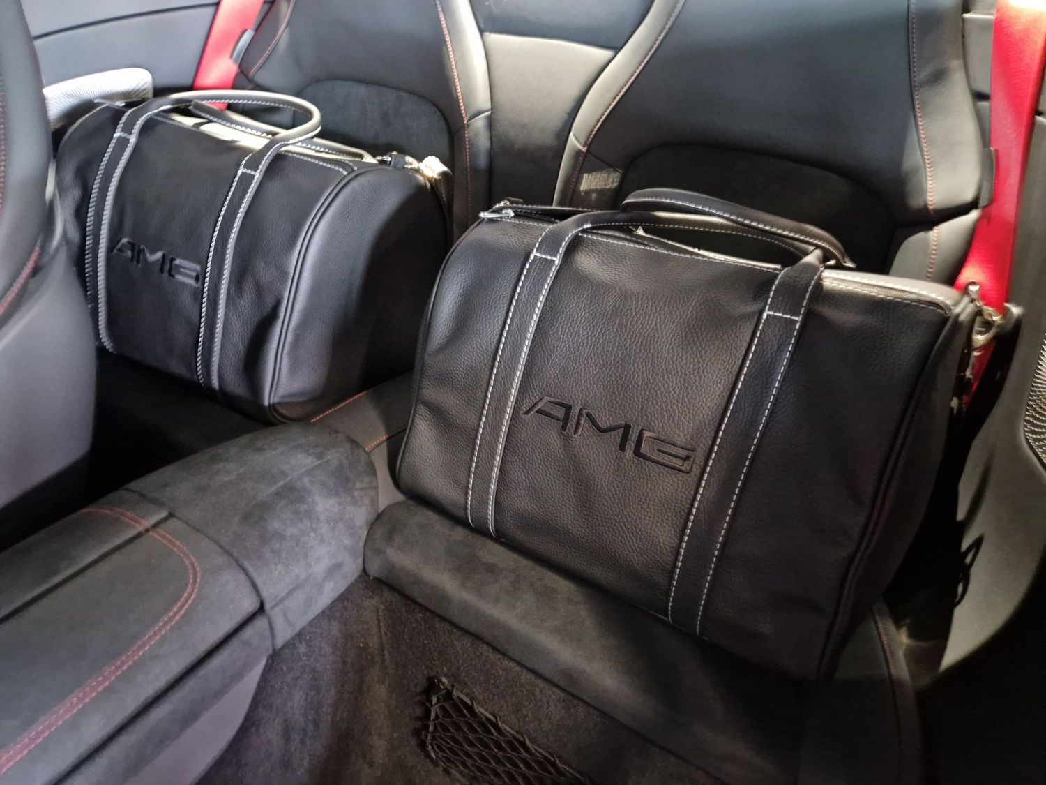 Roadsterbag Mercedes AMG GT Coupé 2024 interior 2-pcs leather