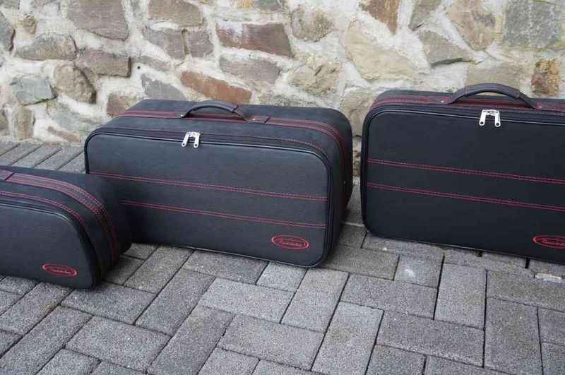 Roadsterbag  Mazda MX-5 ND + RF with Red stitching and Ancarra sides