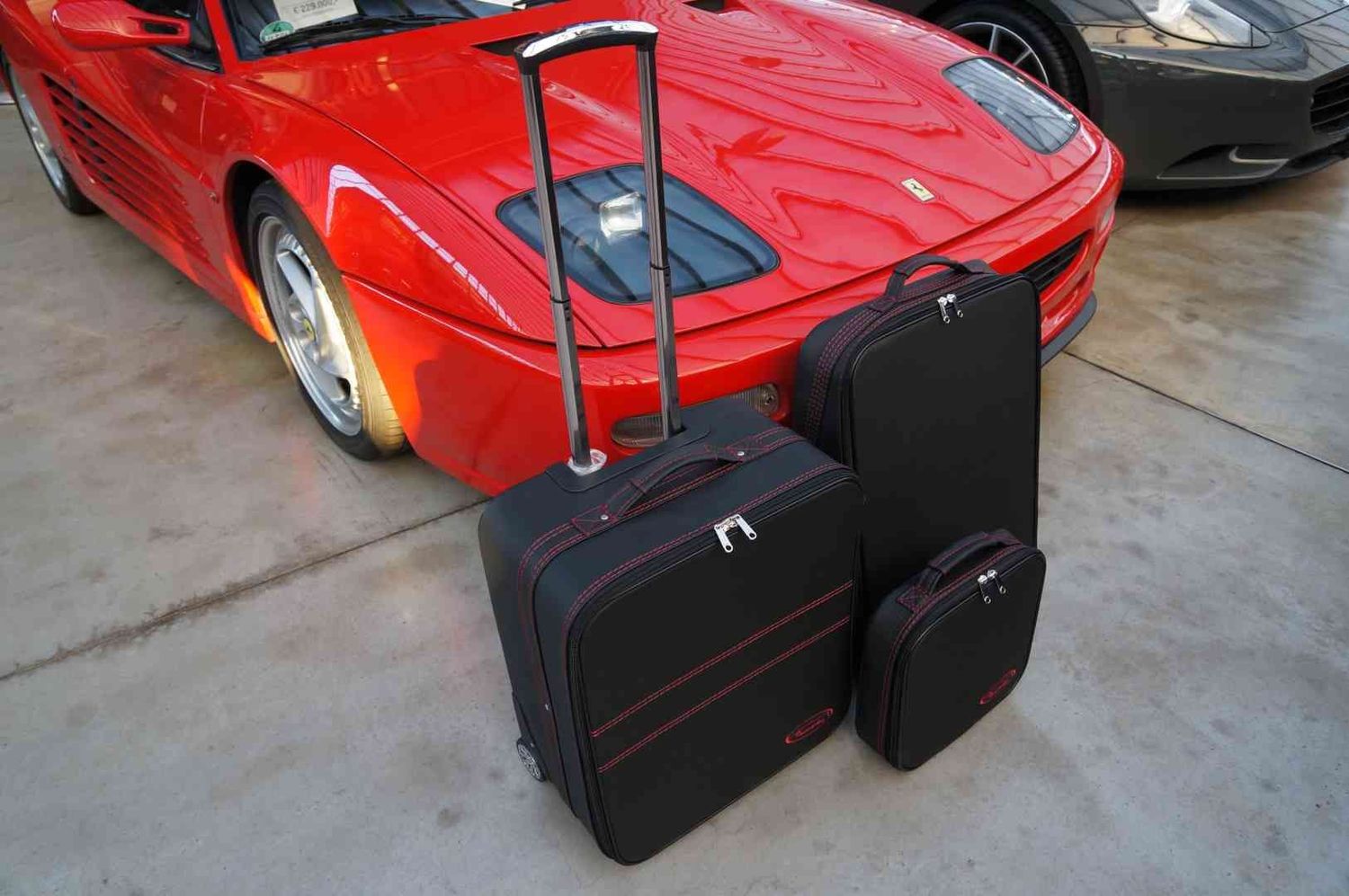 Roadsterbag Ferrari 512TR with Red seams (4-pcs)