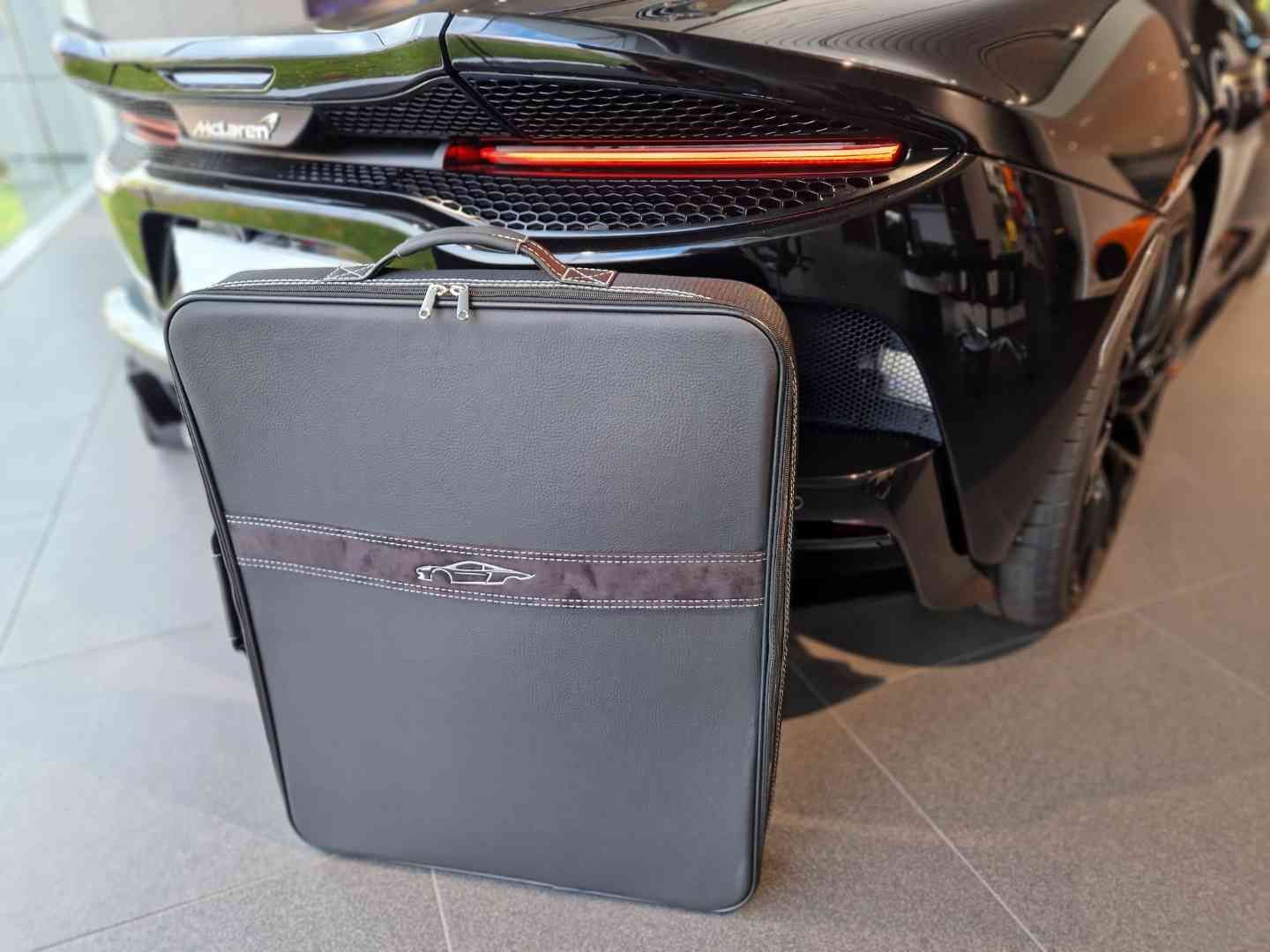 Roadsterbag for McLaren GT (2019-) Garment bag (1-pcs) partial leather