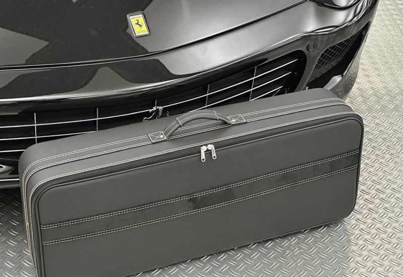 Roadsterbag Garment bag Ferrari 599 GTB for rear shelf (1-pcs)