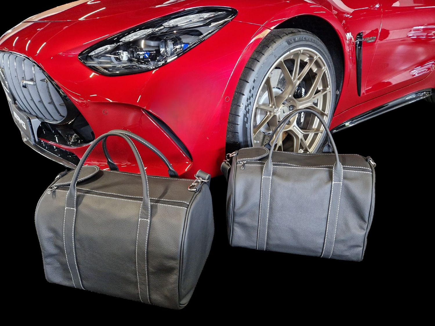 Roadsterbag luggage set Mercedes AMG GT Coupé 2024 interior 2-pcs leather Roadsterbag luggage set Mercedes AMG GT Coupé 2024 interior 2-pcs leather