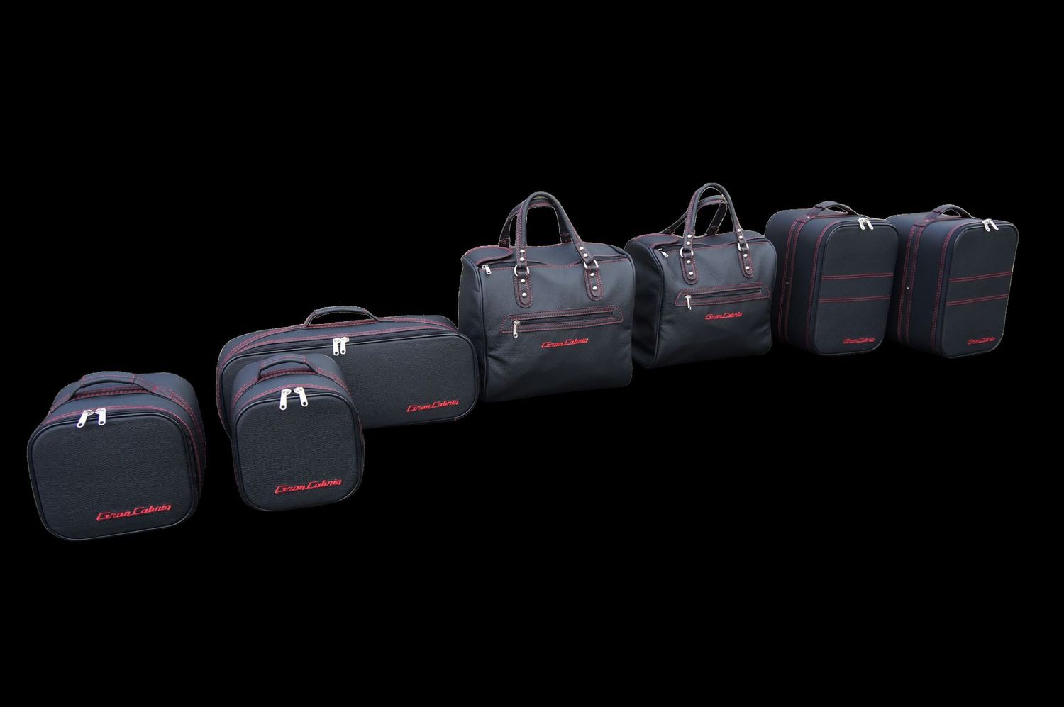 Roadsterbag luggage set Maserati GranCabrio 2010-2019 Red stitching + logo (7-pcs) Roadsterbag luggage set Maserati GranCabrio 2010-2019 Red stitching + logo (7-pcs)