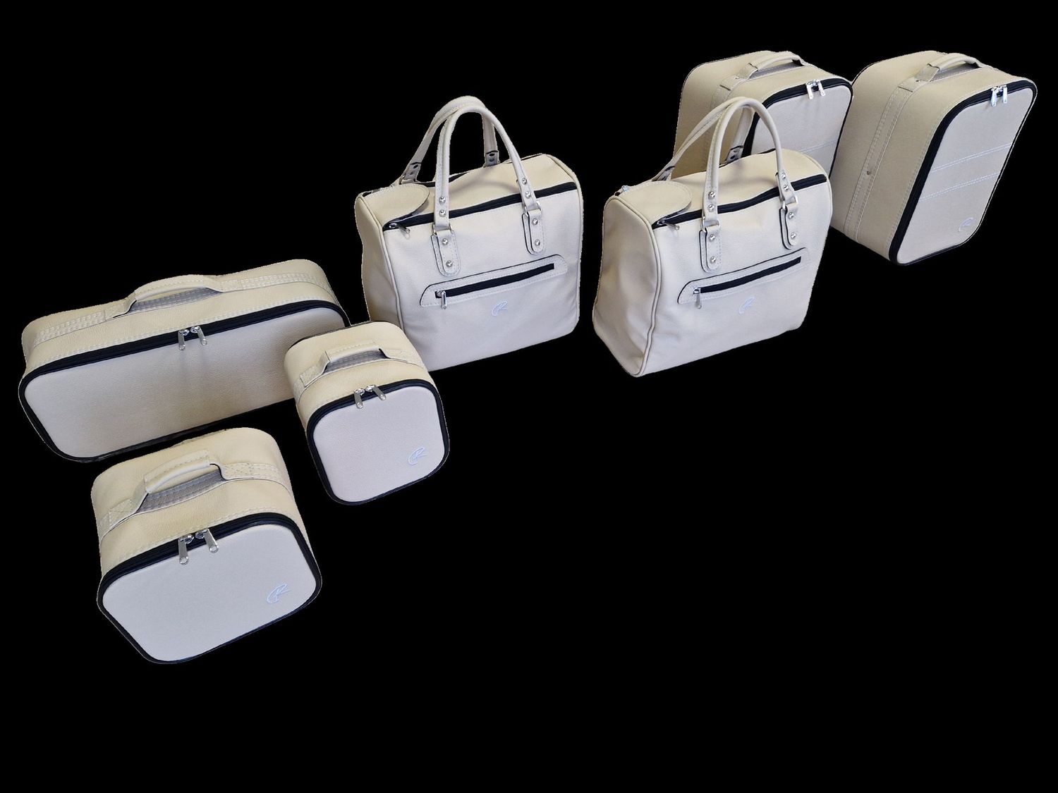 Roadsterbag luggage set Maserati GranCabrio 2010-2019 Kalahari Leather (7-pcs) Roadsterbag luggage set Maserati GranCabrio 2010-2019 Kalahari Leather (7-pcs)